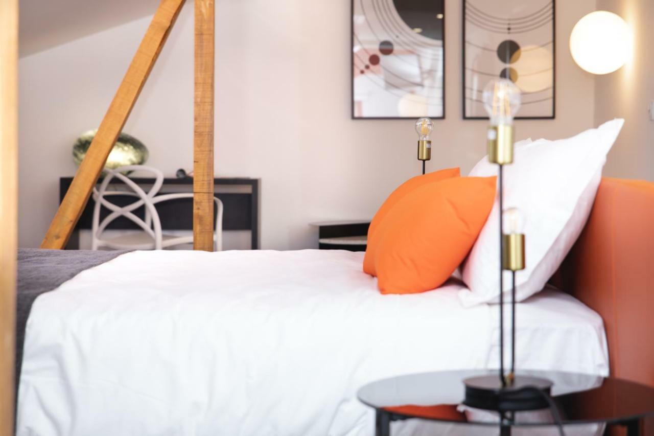 Planet House By Trius Hotels Lisboa Екстериор снимка