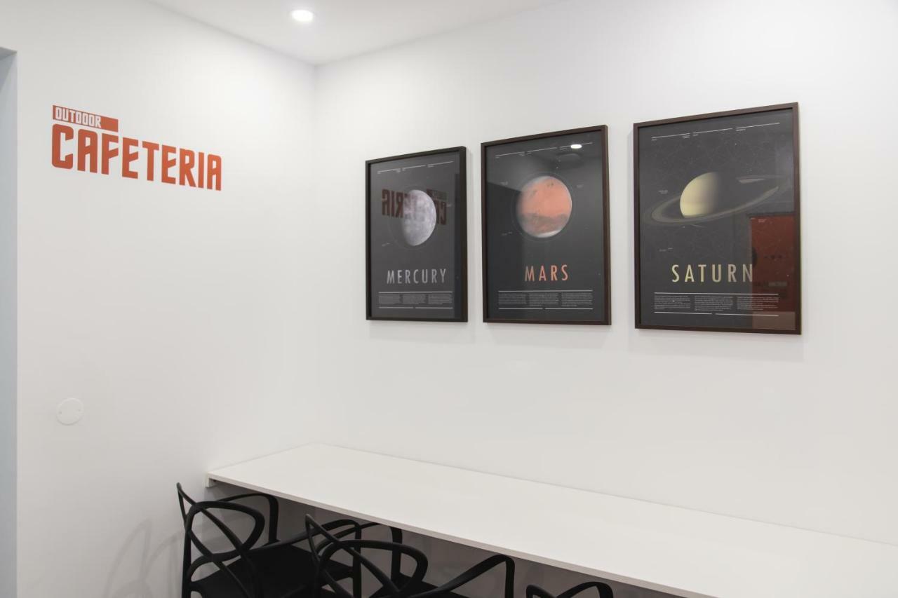 Planet House By Trius Hotels Lisboa Екстериор снимка